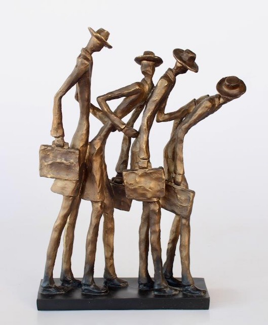 4 Standing Friends